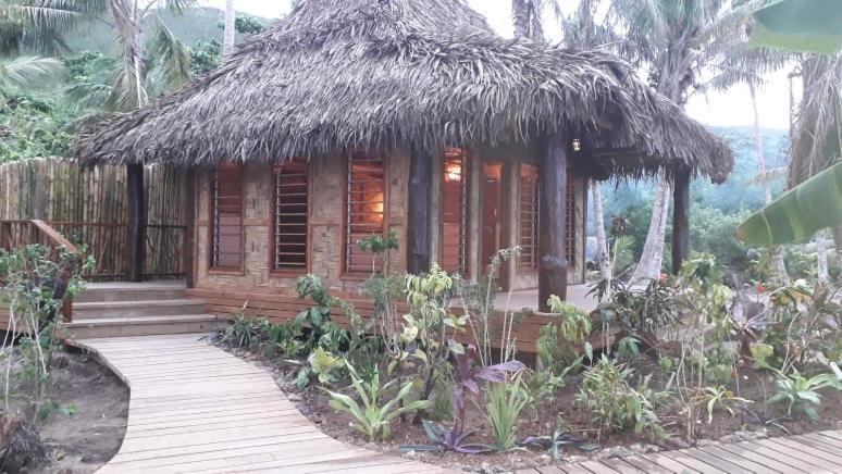 Oneta Resort Naqara Buitenkant foto